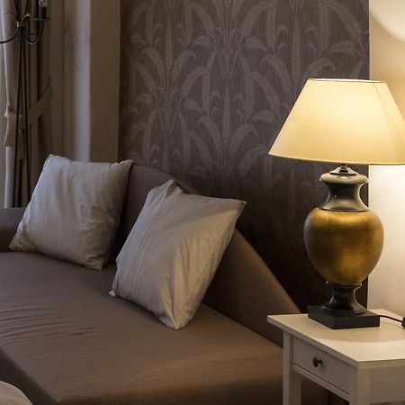 Hotel U Suteru Prague Ngoại thất bức ảnh
