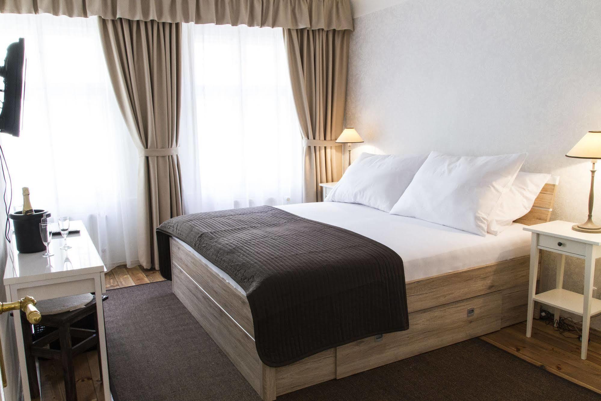 Hotel U Suteru Prague Ngoại thất bức ảnh